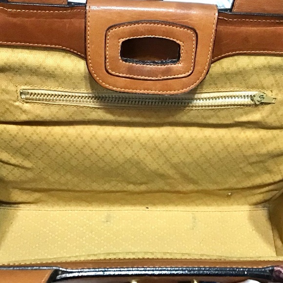 Gucci Shooting Star Top Handle 2 Way Tote - Picture 13 of 14